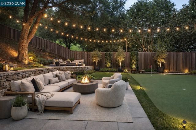 320 Miranda Ln, Alamo, CA 94507