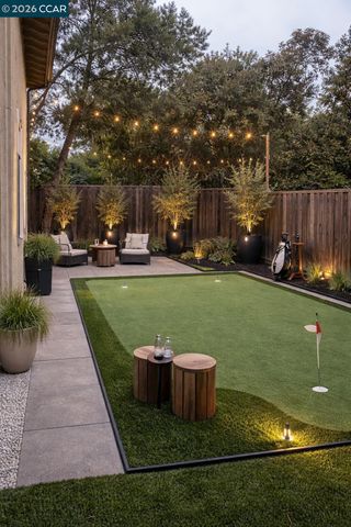 320 Miranda Ln, Alamo, CA 94507