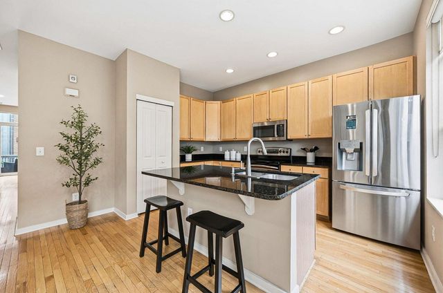 994 S Front Street, Columbus, OH 43206