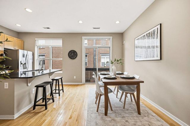 994 S Front Street, Columbus, OH 43206