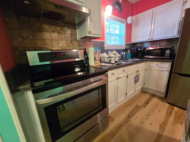507 Club House Rd., Garden City Beach, SC 29576