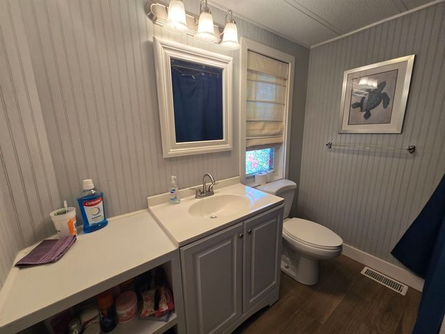 507 Club House Rd., Garden City Beach, SC 29576