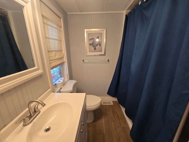 507 Club House Rd., Garden City Beach, SC 29576