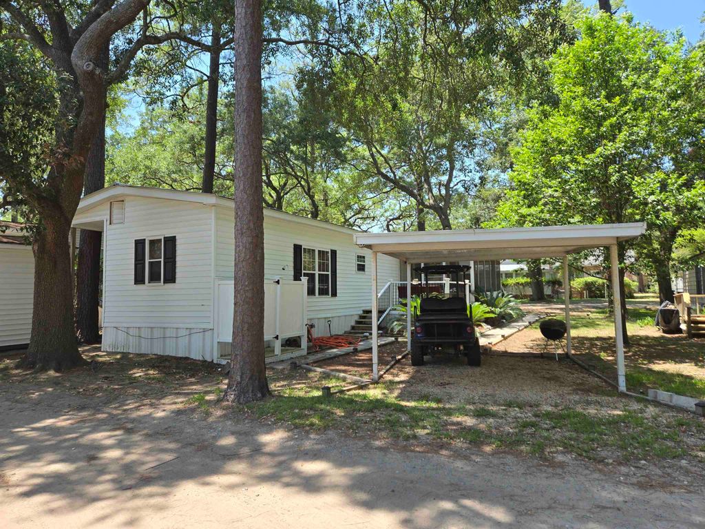 507 Club House Rd., Garden City Beach, SC 29576 — photo 5