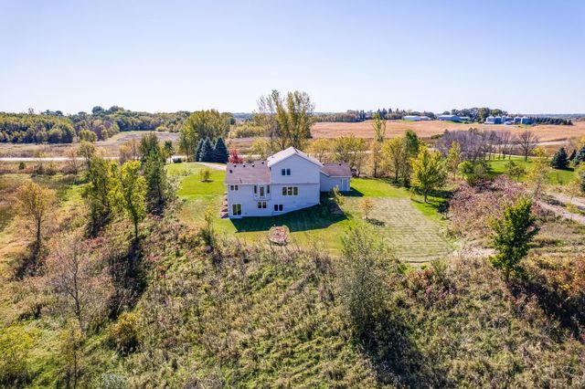 9400 E 280th Street, Webster, MN 55088