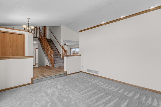 9400 E 280th Street, Webster, MN 55088