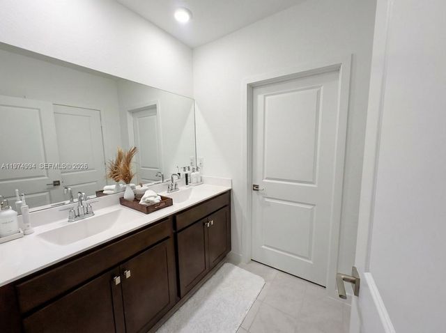 1842 SE 7th Ter, Homestead, FL 33034