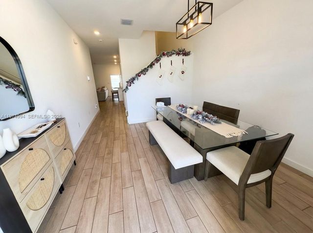 1842 SE 7th Ter, Homestead, FL 33034