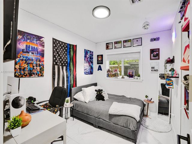 10222 SW 181st Street, Miami, FL 33157
