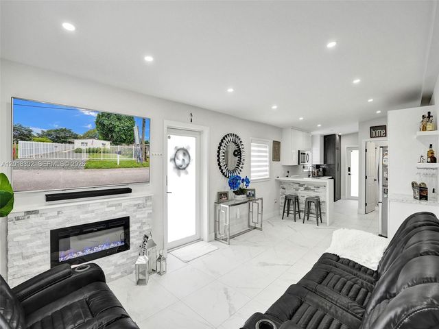 10222 SW 181st Street, Miami, FL 33157