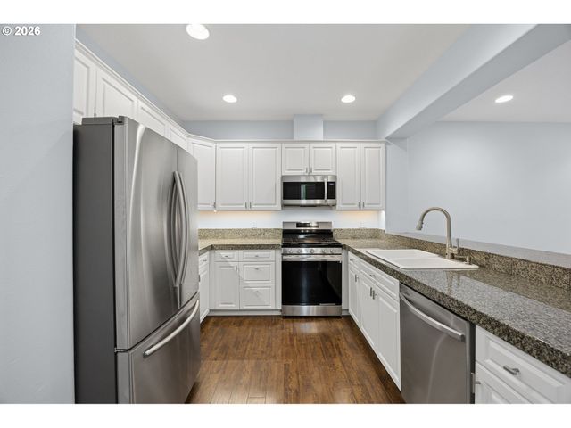 2854 Sw MULTNOMAH Blvd, Portland, OR 97219