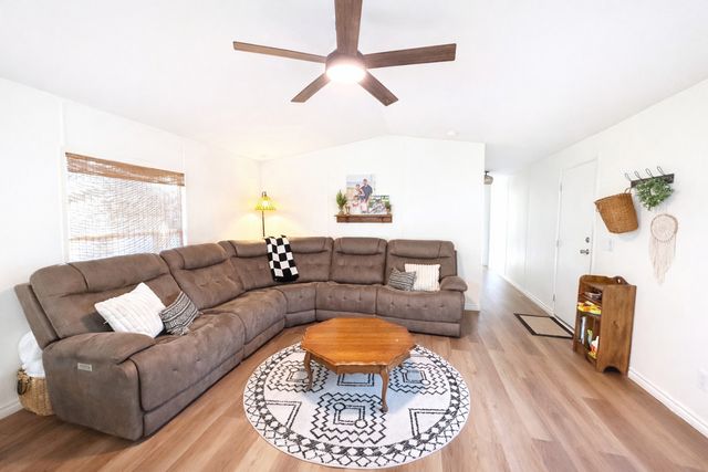 6906 Pr 7703, Athens, TX 75752