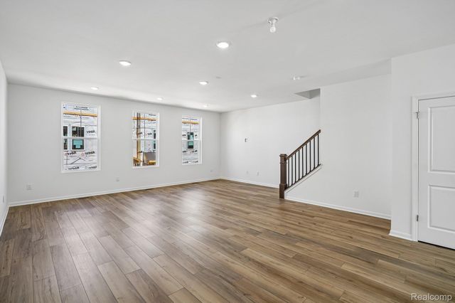 25425 Orwell Street, Novi, MI 48375