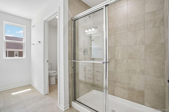 25425 Orwell Street, Novi, MI 48375