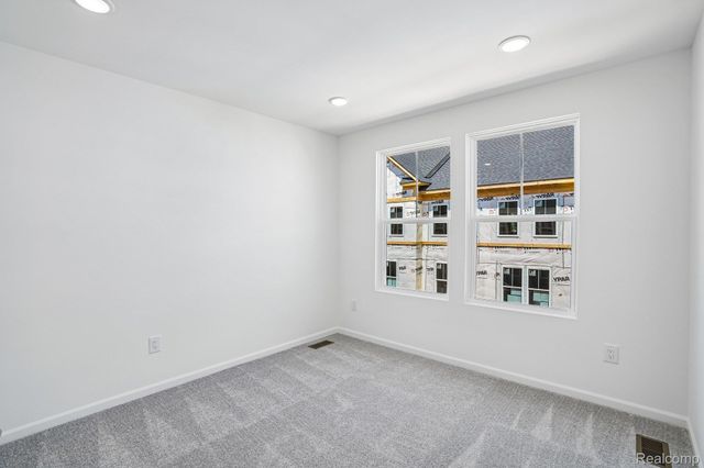 25425 Orwell Street, Novi, MI 48375