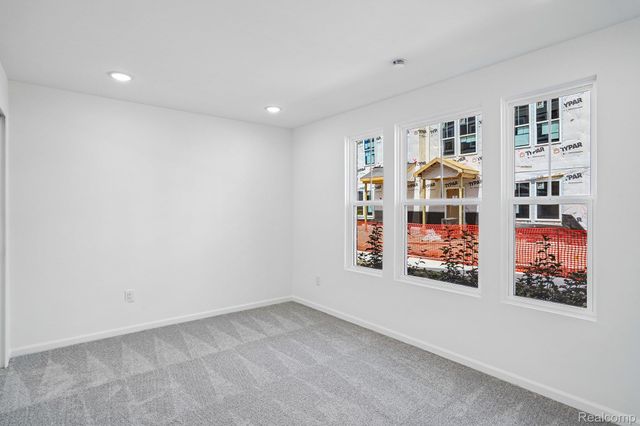 25425 Orwell Street, Novi, MI 48375