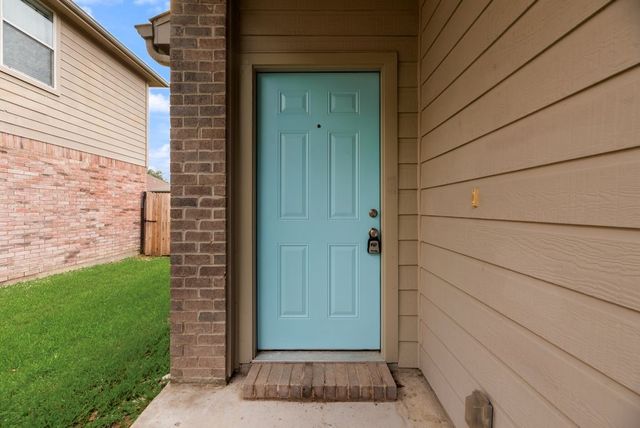1234 Mallard Creek, Aubrey, TX 76227