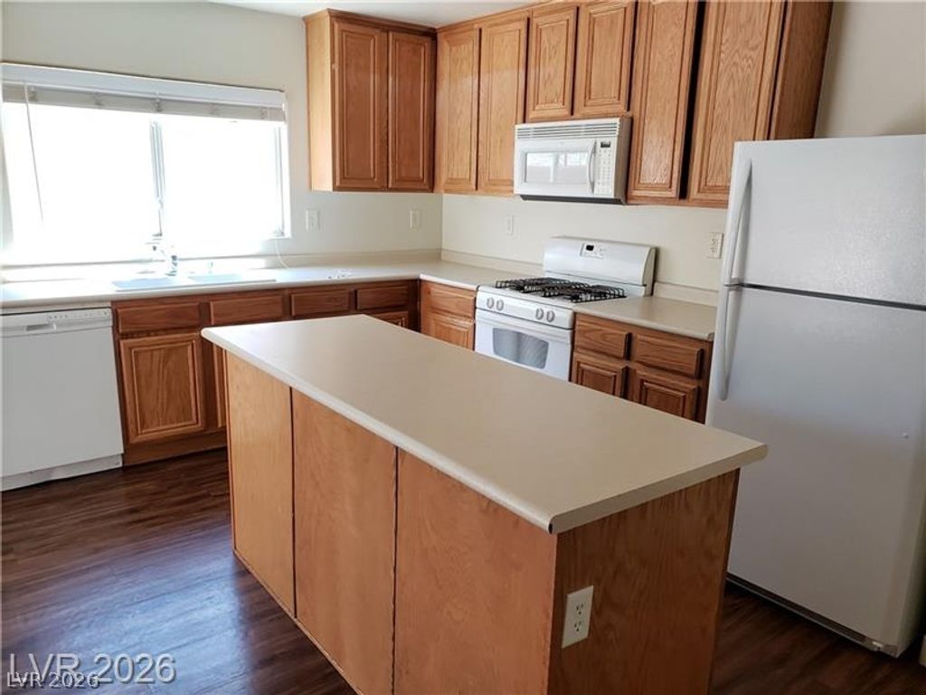 11882 Snow Bank Street, Las Vegas, NV 89183 — photo 2