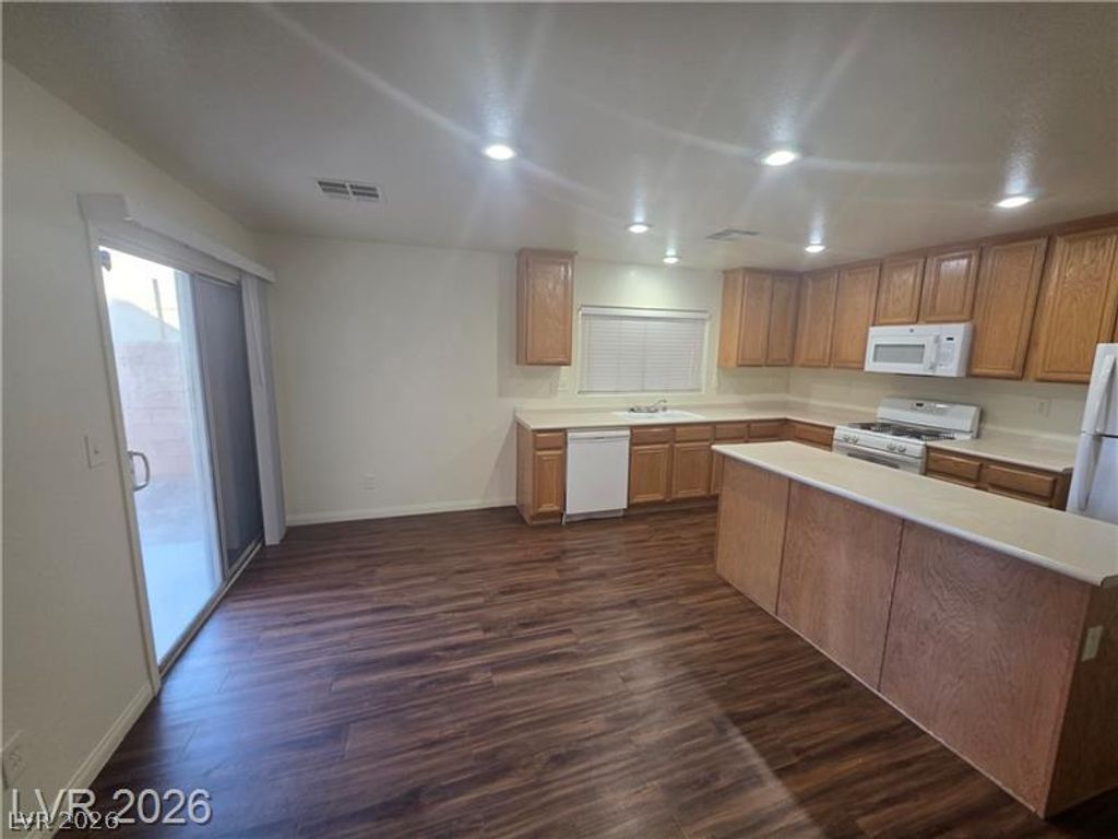 11882 Snow Bank Street, Las Vegas, NV 89183 — photo 5