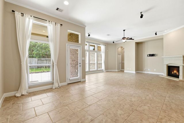 13914 Tallheath Court, Houston, TX 77044