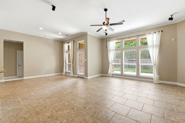 13914 Tallheath Court, Houston, TX 77044