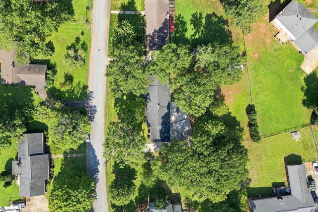 6 Covington Road, Greenville, SC 29617