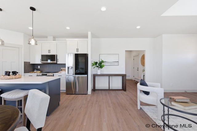 5143 CARLA DR, Cheyenne, WY 82001