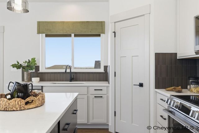 5143 CARLA DR, Cheyenne, WY 82001