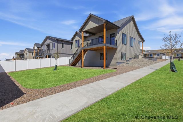 5143 CARLA DR, Cheyenne, WY 82001