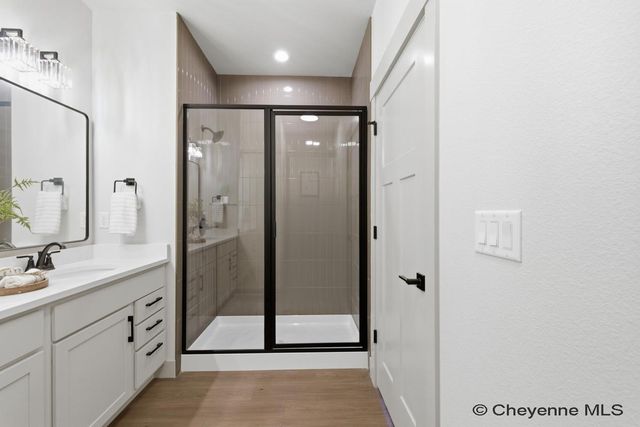 5143 CARLA DR, Cheyenne, WY 82001