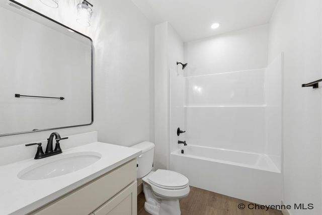 5143 CARLA DR, Cheyenne, WY 82001