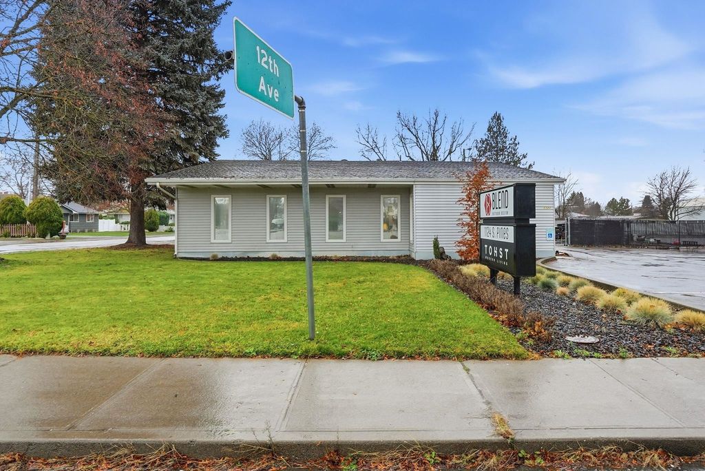 1124 S Pines Rd, Spokane Valley, WA 99206 photo 3