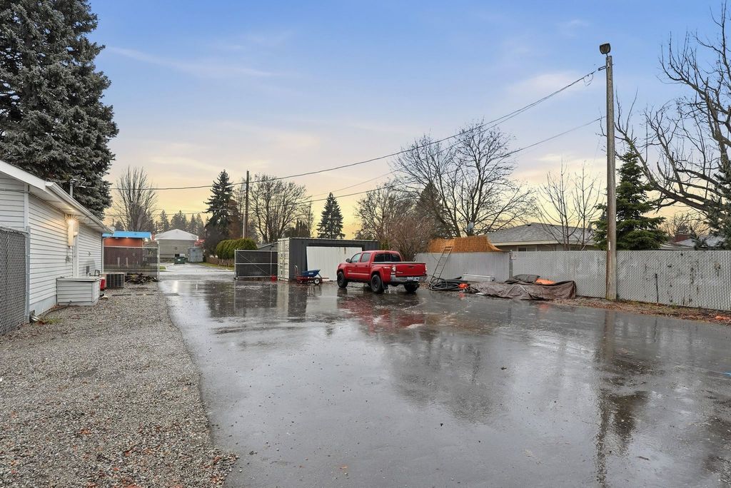 1124 S Pines Rd, Spokane Valley, WA 99206 photo 28