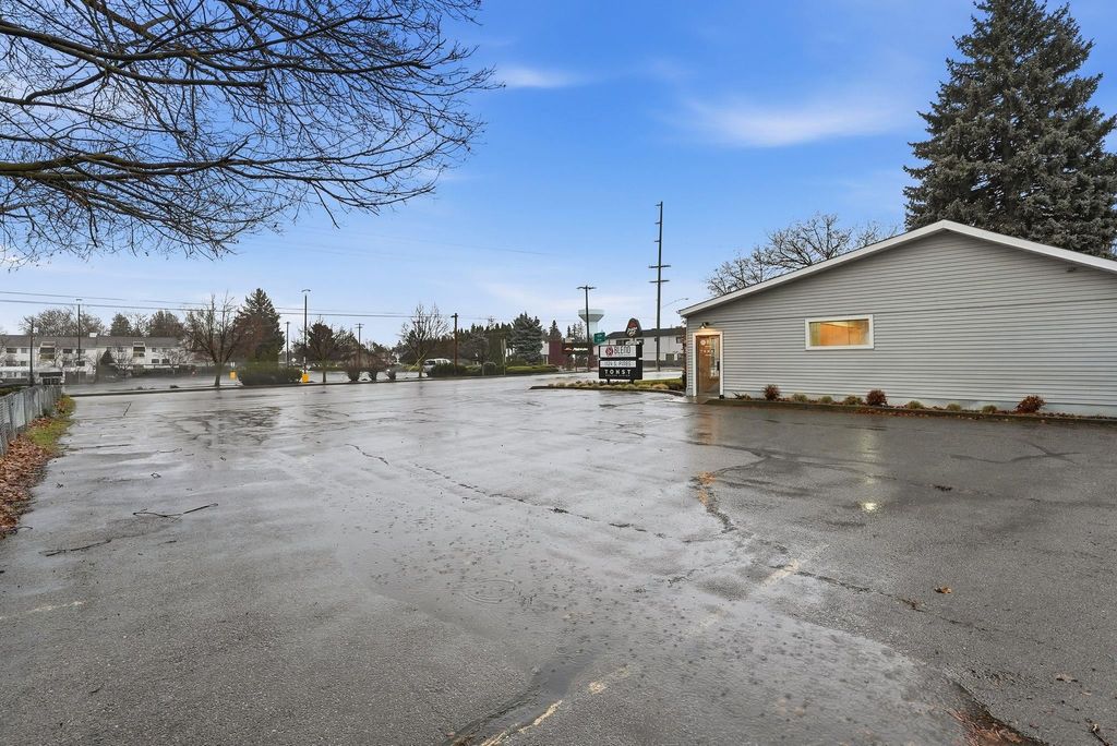 1124 S Pines Rd, Spokane Valley, WA 99206 photo 6