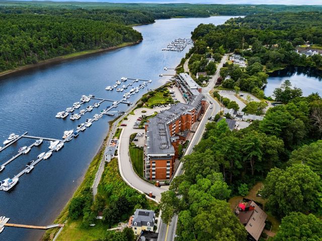 60 Merrimac St 615, Amesbury, MA 01913