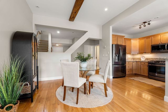 60 Merrimac St 615, Amesbury, MA 01913