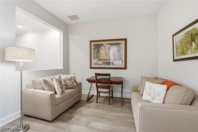 6561 Dominica DR 201, Naples, FL 34113
