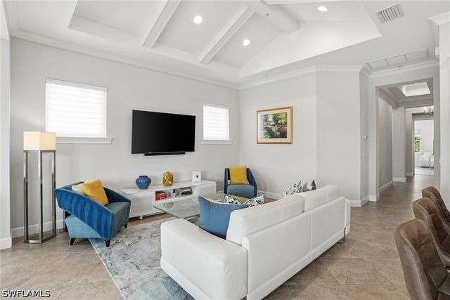 6561 Dominica DR 201, Naples, FL 34113