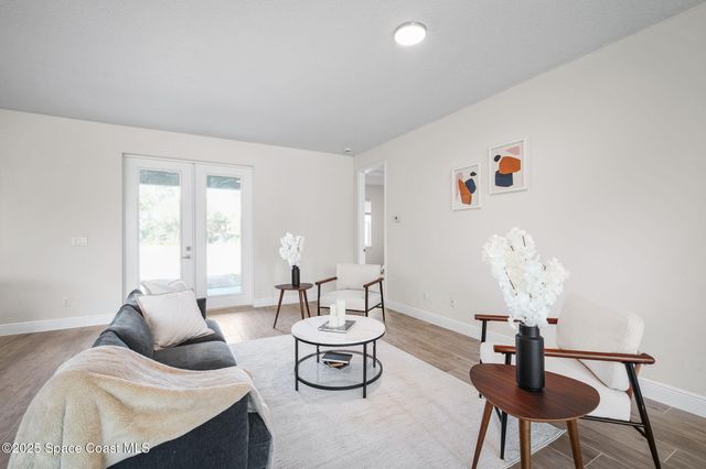 1027 Wyoming Drive SE, Palm Bay, FL 32909