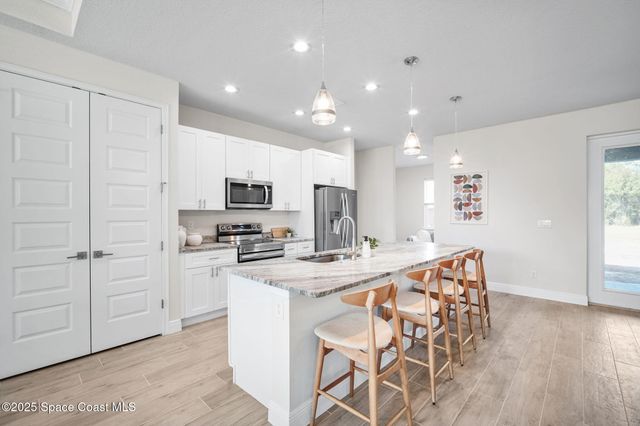 1027 Wyoming Drive SE, Palm Bay, FL 32909