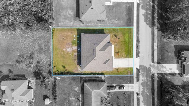 1027 Wyoming Drive SE, Palm Bay, FL 32909