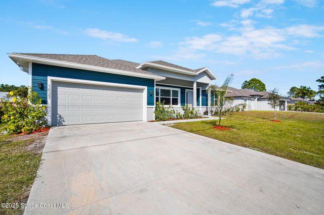 1027 Wyoming Drive SE, Palm Bay, FL 32909
