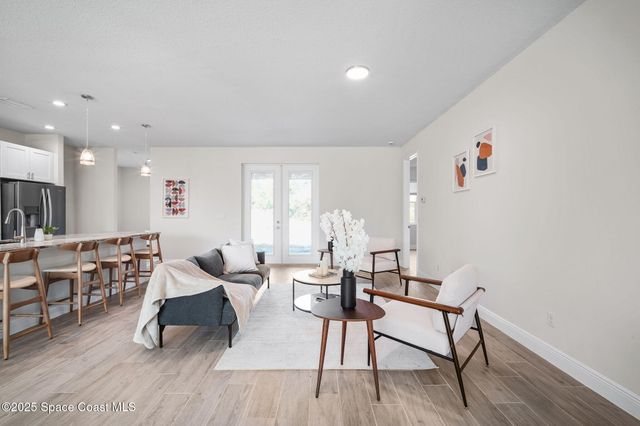 1027 Wyoming Drive SE, Palm Bay, FL 32909