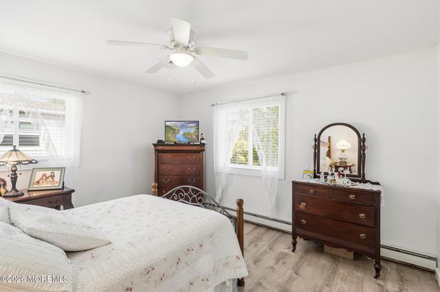 374 Barbados Drive N, Toms River, NJ 08757