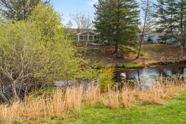 374 Barbados Drive N, Toms River, NJ 08757