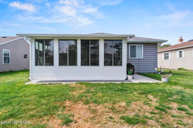 374 Barbados Drive N, Toms River, NJ 08757