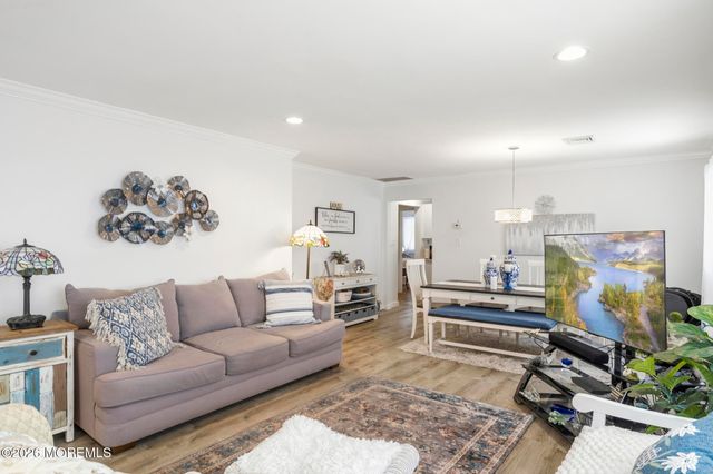 374 Barbados Drive N, Toms River, NJ 08757