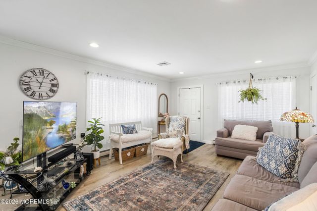 374 Barbados Drive N, Toms River, NJ 08757