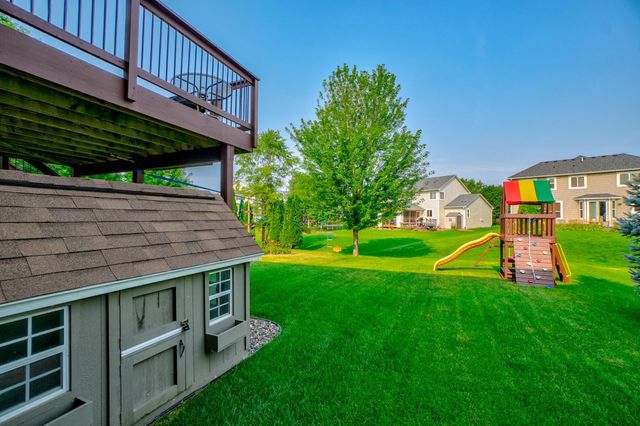 2990 Frontier Drive, Woodbury, MN 55129