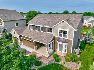 2990 Frontier Drive, Woodbury, MN 55129